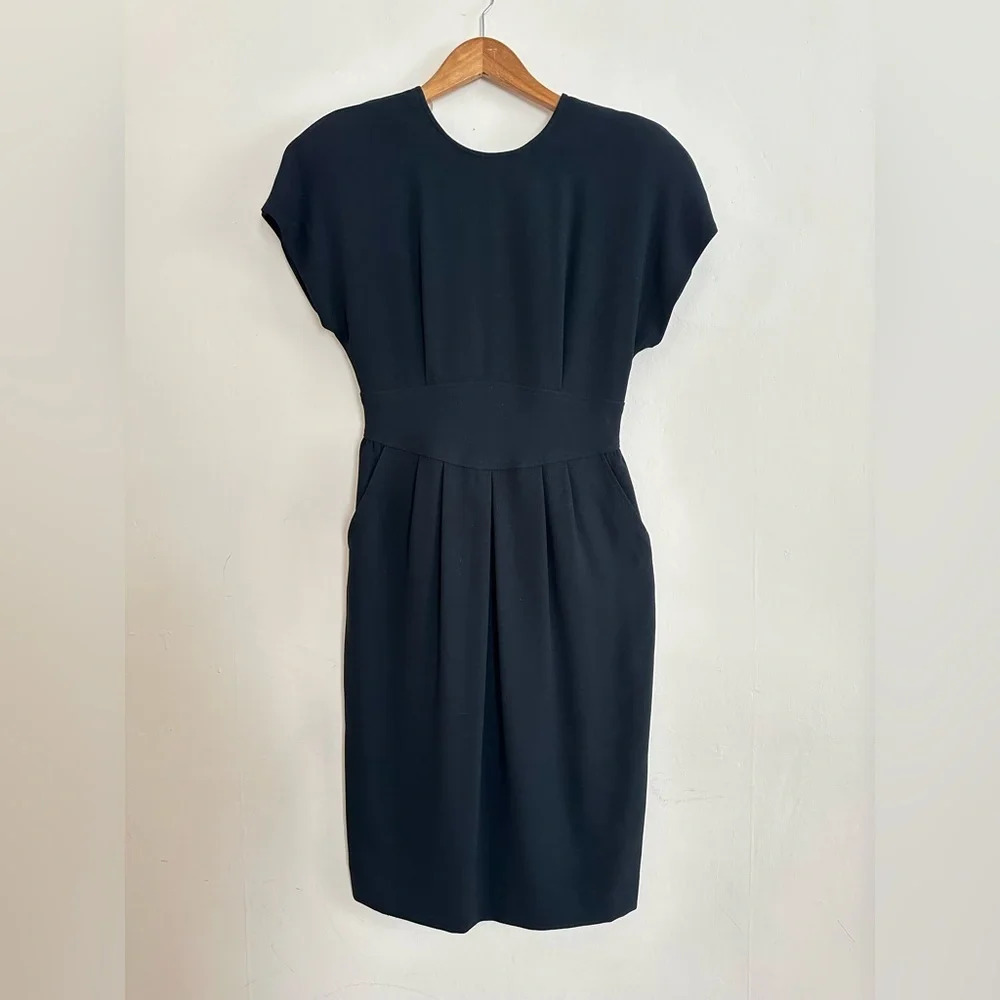 Vintage Liz Claiborne Dress Size 6 Black Knee Length Short Sleeve Cut Out